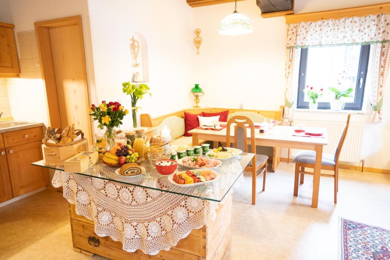 Gaestepension Edeltraud Hotel Hirschegg  Buitenkant foto
