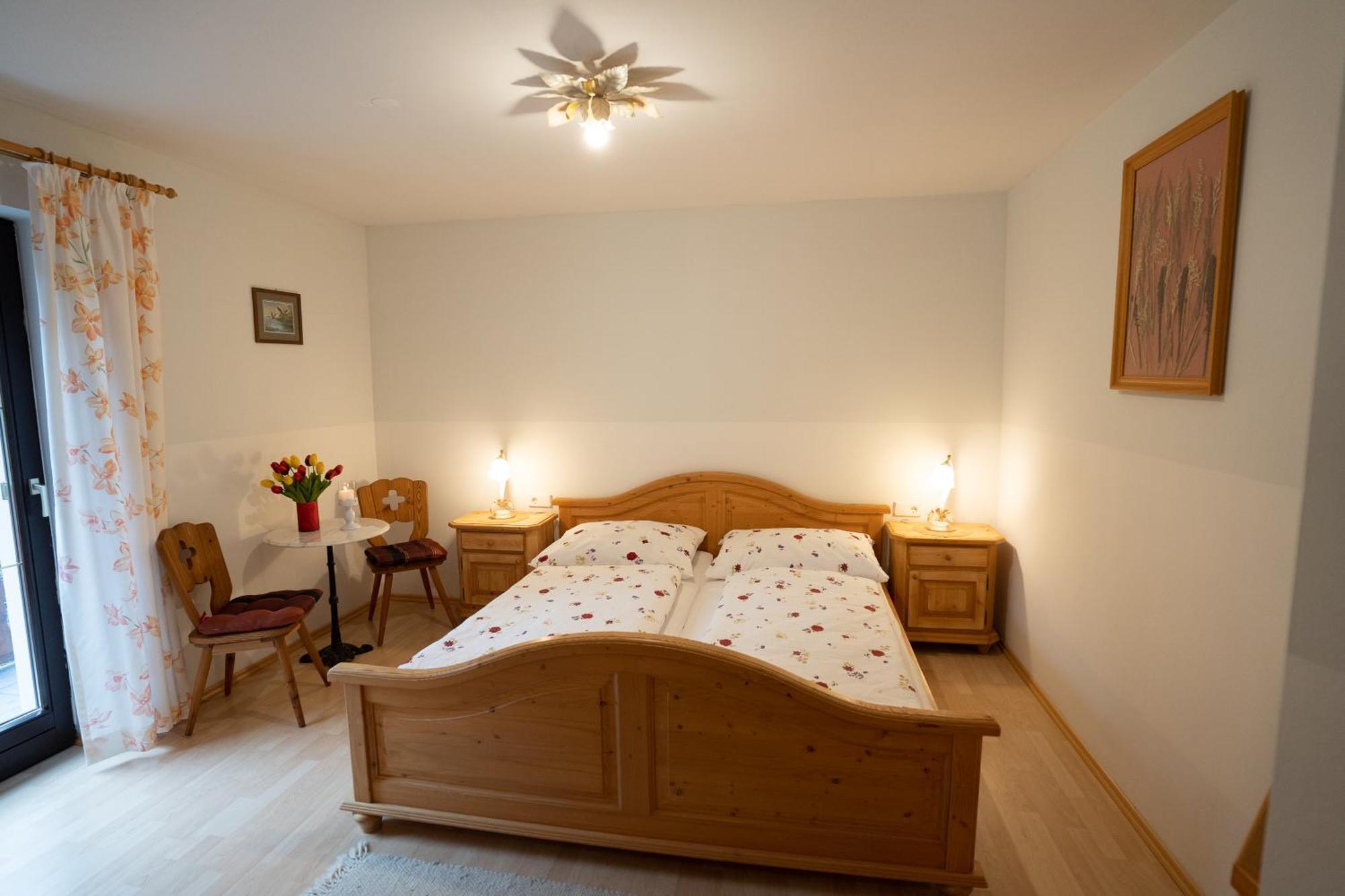 Gaestepension Edeltraud Hotel Hirschegg  Buitenkant foto